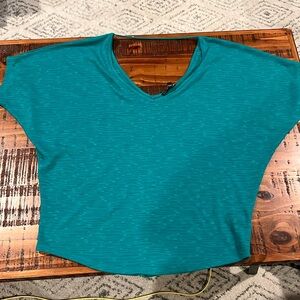 Light Drop Shoulder Top